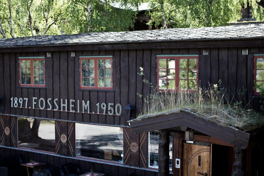 Fossheim Hotel Lom Eksteriør billede