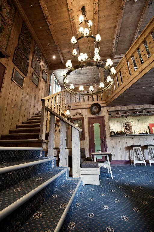 Fossheim Hotel Lom Eksteriør billede