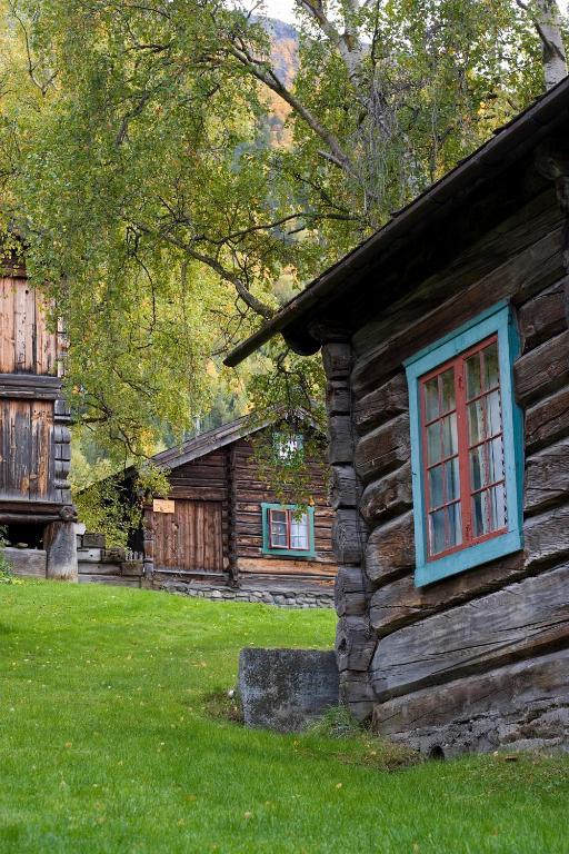 Fossheim Hotel Lom Eksteriør billede