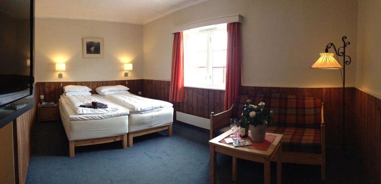 Fossheim Hotel Lom Eksteriør billede